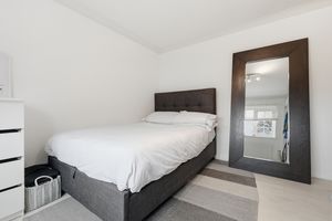 Photo 27- click for photo gallery